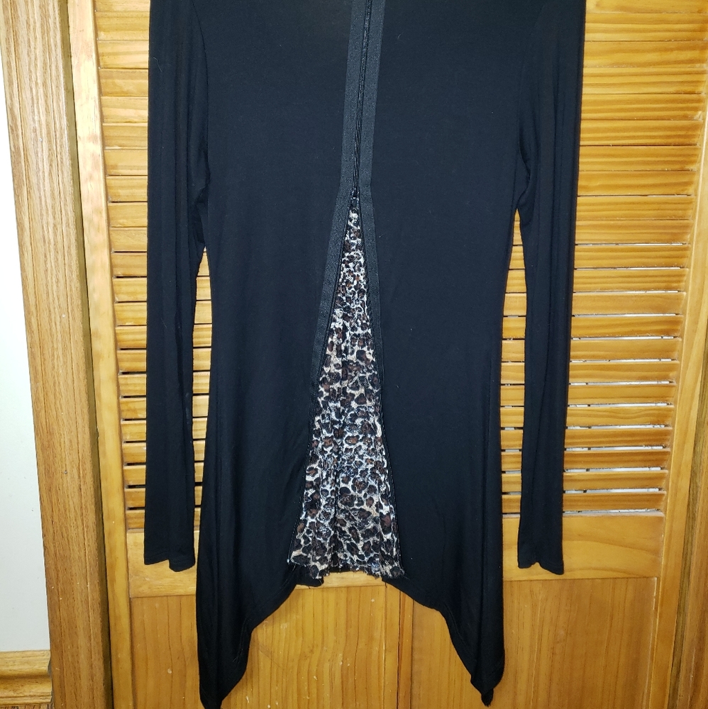 Vocal Shark bite Embellished Long Sleeve T… - Picture 8 of 9